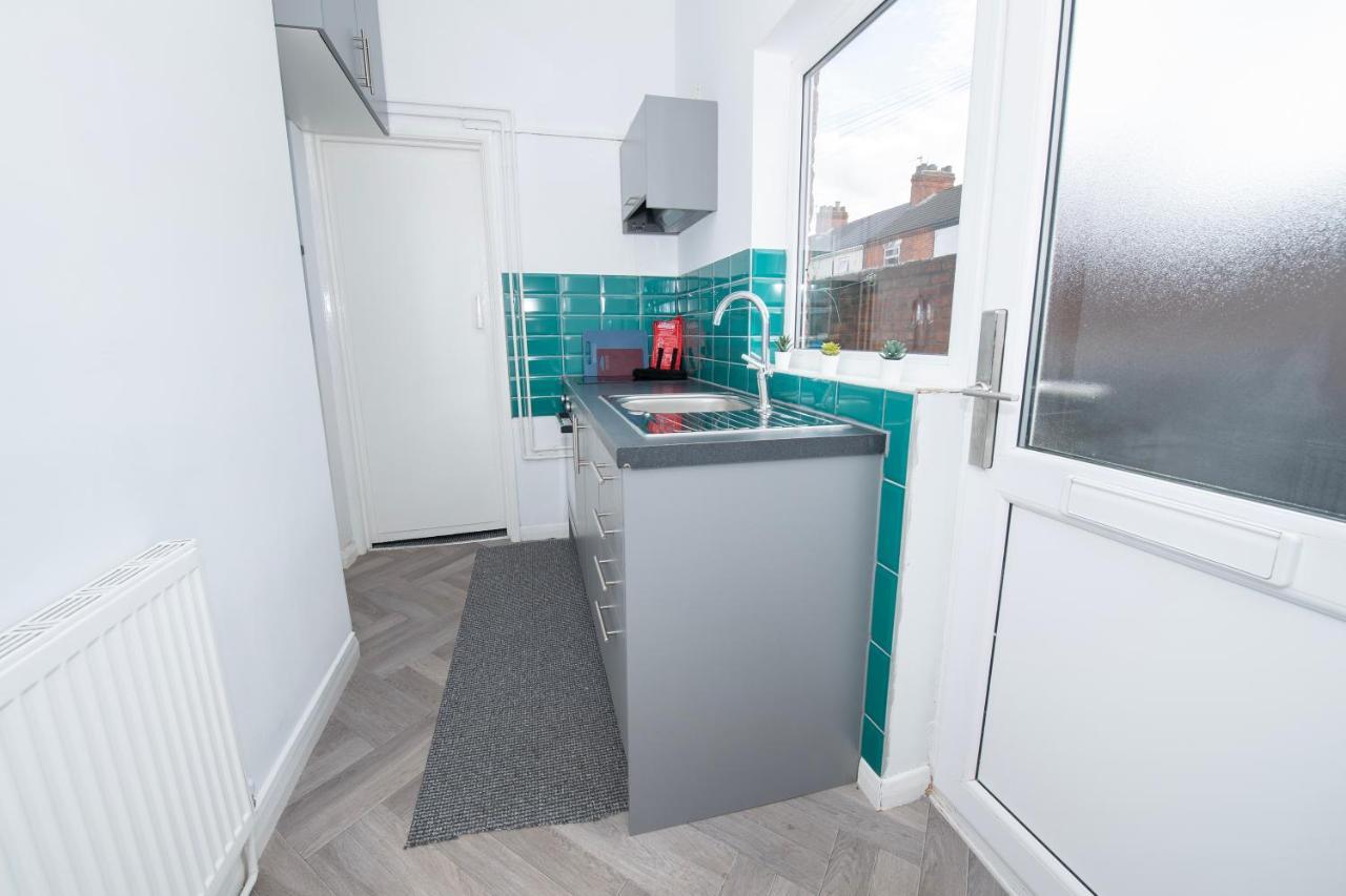Versatile Cozy & Spacious Comfort Hull Apartments Kingston upon Hull Exterior foto